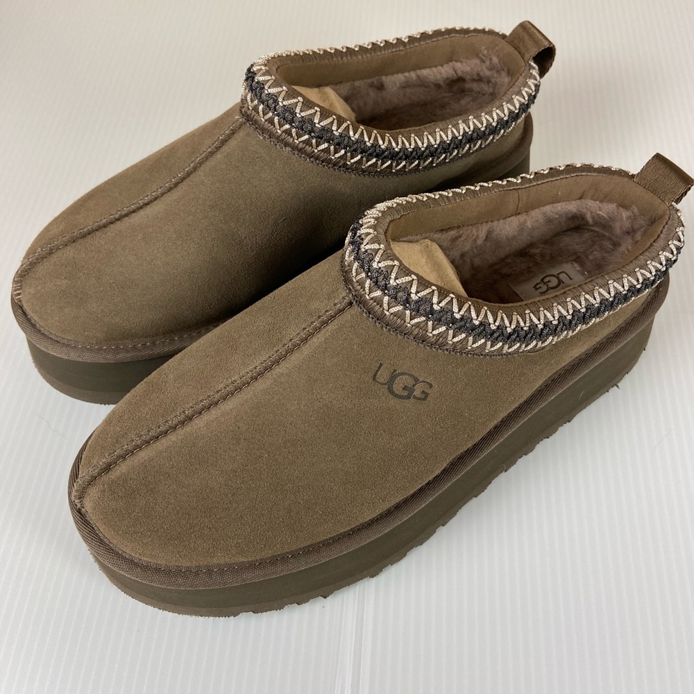 UGG Tazz Platform Slippers Womens 9 Driftwood Taupe Suede Plush Lined Shoes - Picture 2 of 14